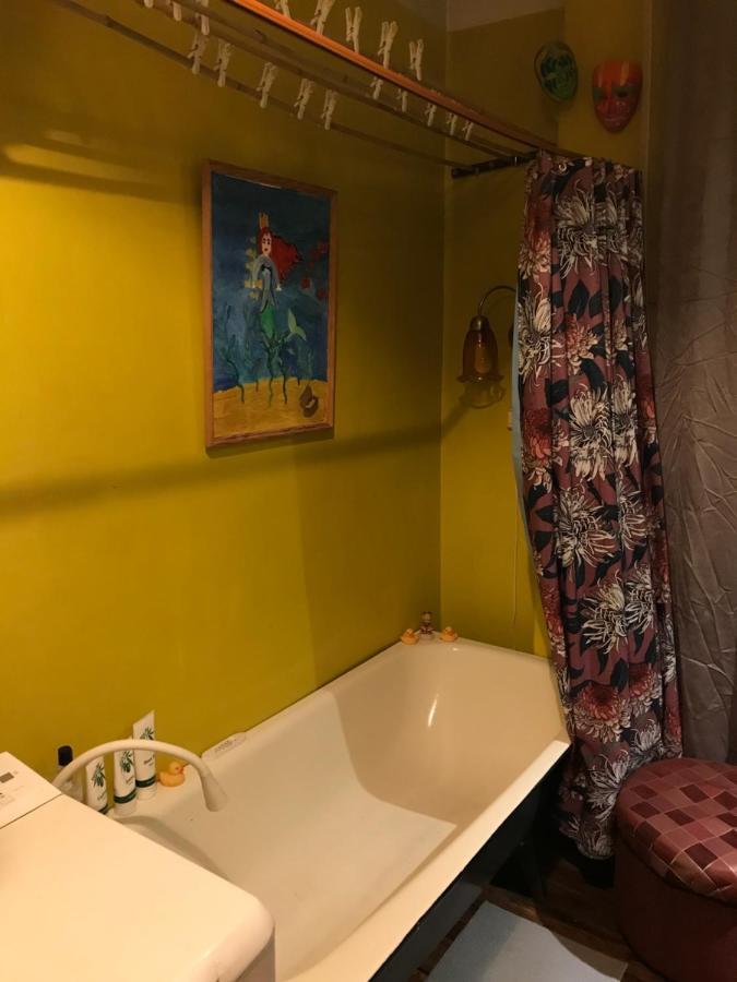 Cozy Condo For Up To 3 Travellers, With Kitchen And Bath Рига Екстериор снимка